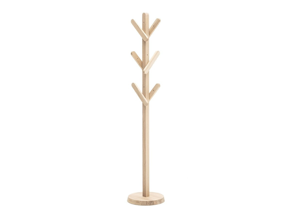 Perchero Signs de madera maciza, BIG-GAME para Karimoku New Standard — vista de estudio n.º 1 | Antifer