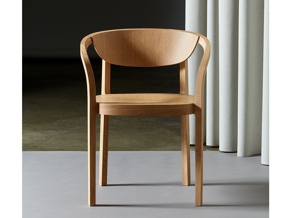 Chesa Chair — Karimoku New Standard