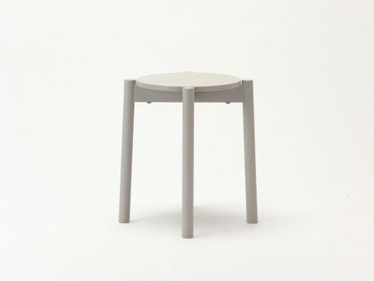 Hocker Castor Plus in Hellgrau, BIG-GAME für Karimoku New Standard — Studioansicht Nr. 22 | Antifer