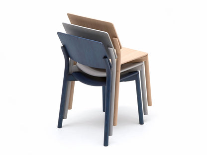 Panorama Sessel aus Massivholz, Geckeler Michels für Karimoku New Standard — Studioansicht Nr. 8 | Antifer