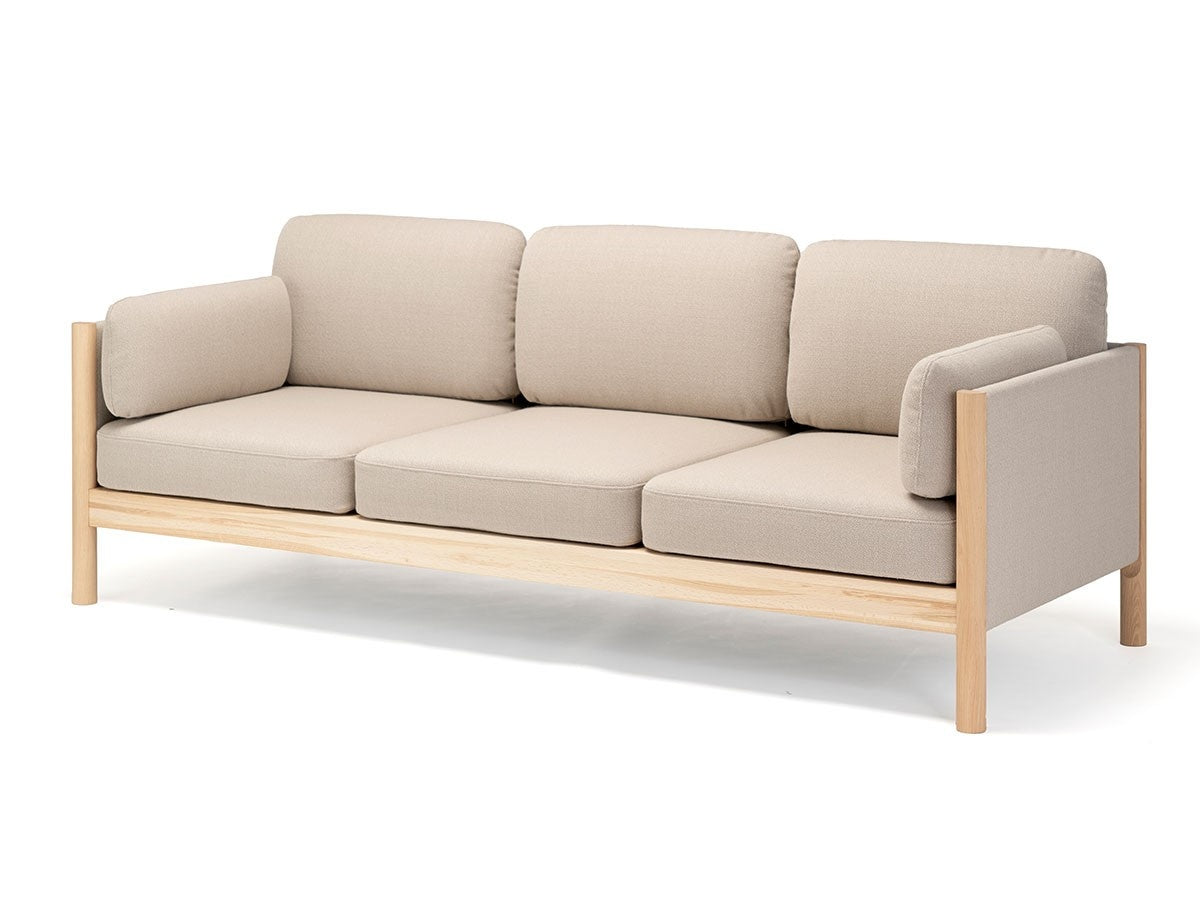 Castor Lobby 3-Sitzer-Sofa aus massiver Eiche und Stoff, BIG-GAME für Karimoku New Standard — Studioansicht Nr. 11 | Antifer