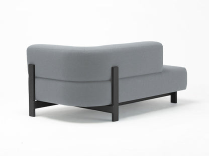 Chaise longue Elephant derecha de castaño macizo y tejido, Christian Haas para Karimoku New Standard — vista de estudio n.º 12 | Antifer