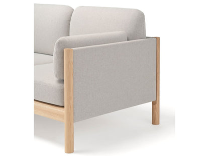 Castor Lobby 3-Sitzer-Sofa aus massiver Eiche und Stoff, BIG-GAME für Karimoku New Standard — Studioansicht Nr. 17 | Antifer