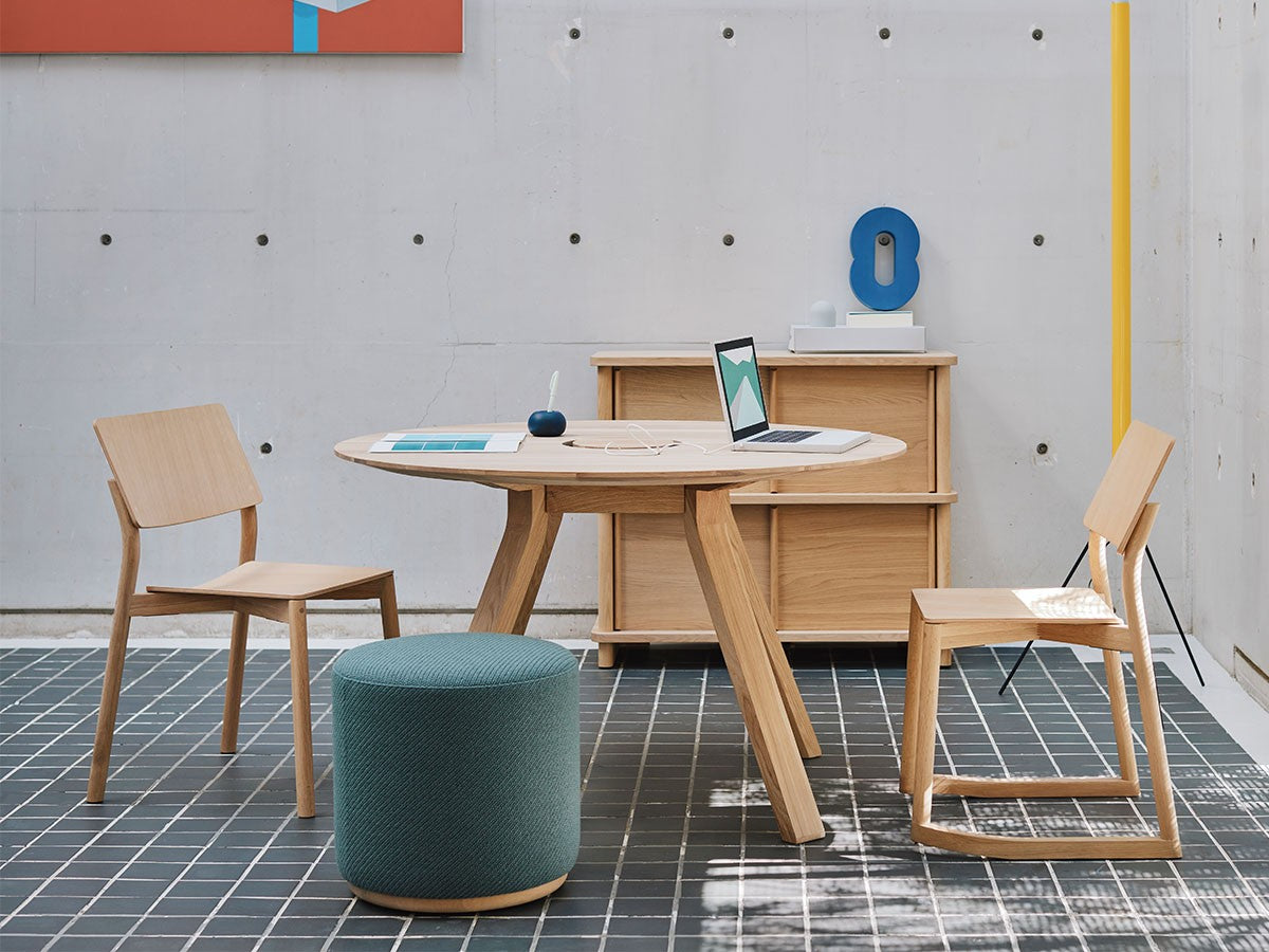 Spectrum Workstation Round ST 120 — Karimoku New Standard
