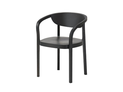 Chesa Stuhl in Schwarz, Jörg Boner für Karimoku New Standard — Studioansicht Nr. 24 | Antifer