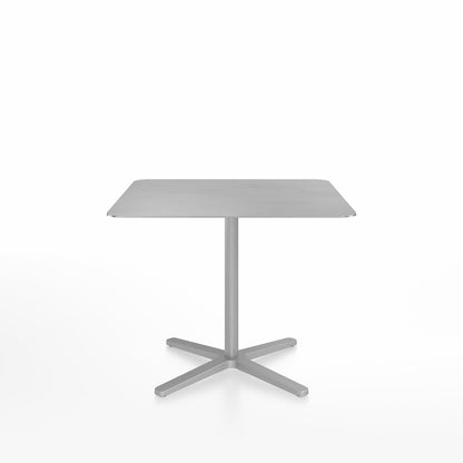Table café Emeco 2 Inch base étoile carrée 91 cm, plateau aluminium brossé, base argent