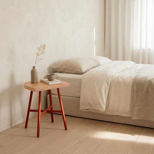 Stool Camarade as a bedside table zen — solid beech, Big Game design designed in Switzerland | Antifer