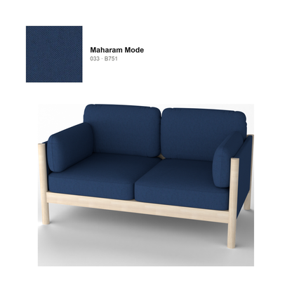 Sofá Castor Lobby Plus 2 plazas de roble natural, tejido Maharam Mode en color 033 — Karimoku New Standard | Antifer