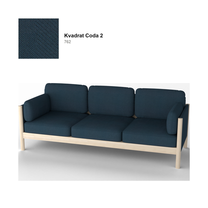 Castor Lobby Plus 3-Sitzer-Sofa aus Eiche natur, Stoff Kvadrat Coda 2 in Farbe 762 — Karimoku New Standard | Antifer