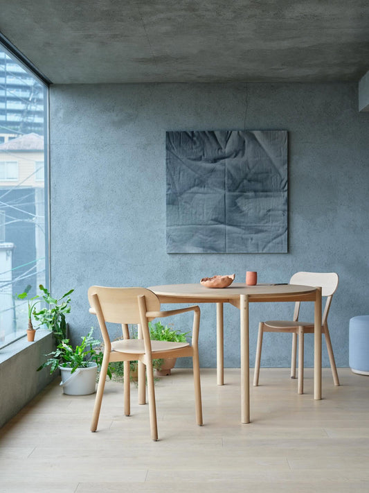 Castor Table Round 110 — Karimoku New Standard