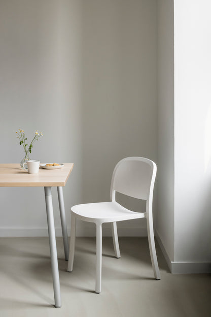 Chair Emeco 1 Inch Reclaimed — catalog view profil — polypropylène recycled — design Jasper Morrison | Antifer
