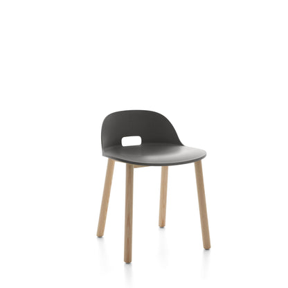 Chaise Emeco Alfi, dossier bas, frêne naturel, gris foncé