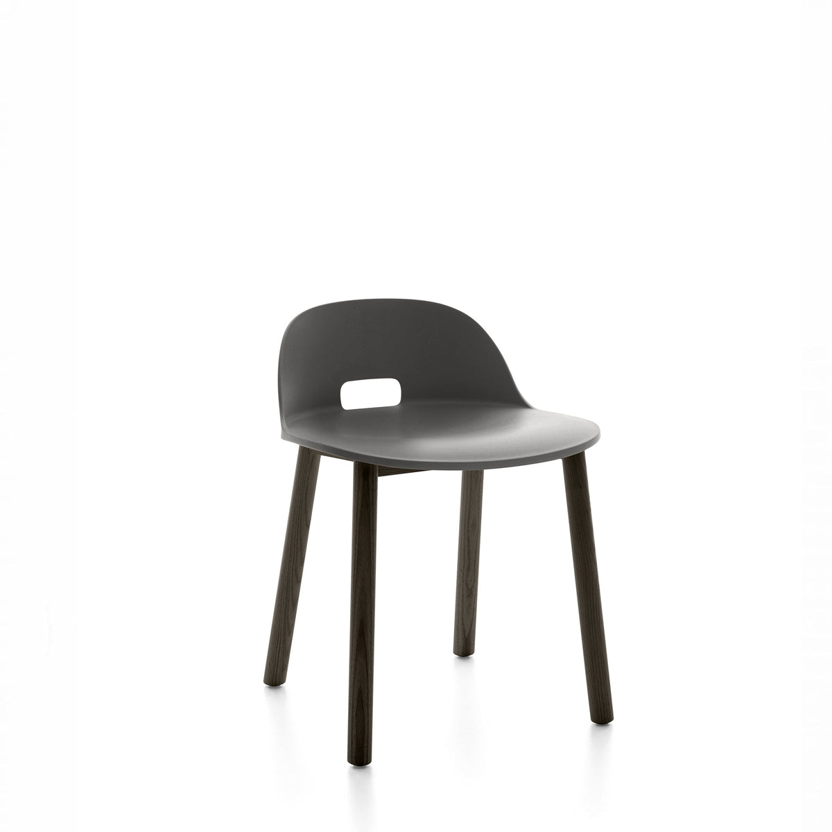 Chaise Emeco Alfi, dossier bas, frêne teinté foncé, gris foncé