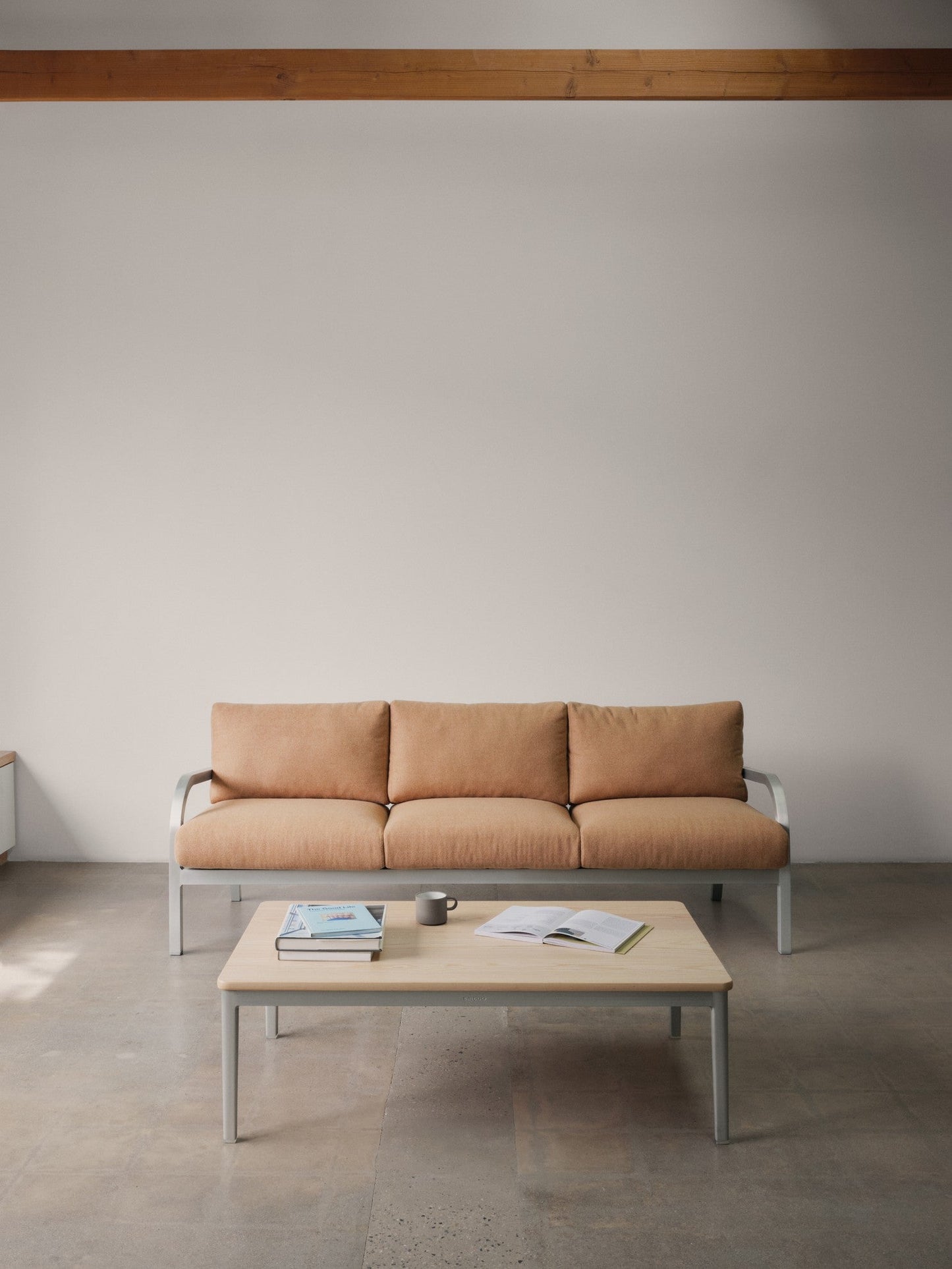 Navy Lounge — Emeco, collection Jasper Morrison