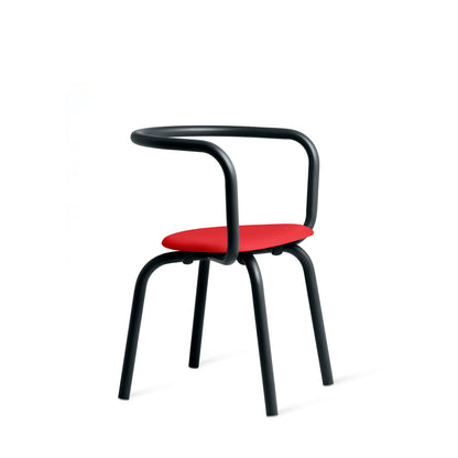 Chaise Emeco Parrish, cadre noir thermolaqué, assise rouge plastique recyclé