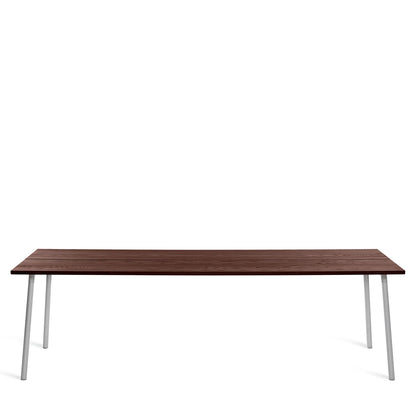 Table de repas Run Emeco plateau noyer massif et structure aluminium design Sam Hecht & Kim Colin version 240 cm