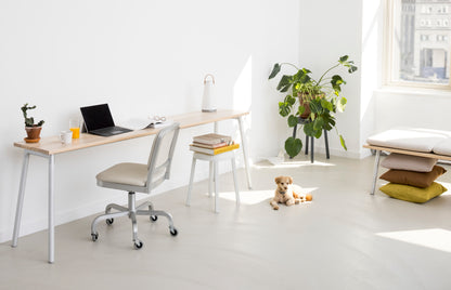 Navy Officer — Fauteuil pivotant à accoudoirs (cuir Spinneybeck Volo Tan)