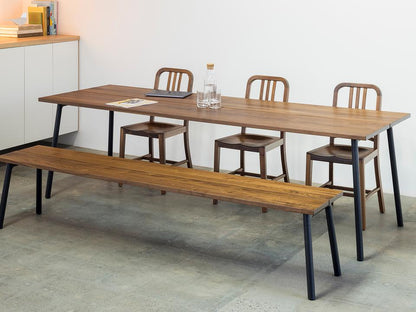 Table Run et banc noyer — Emeco