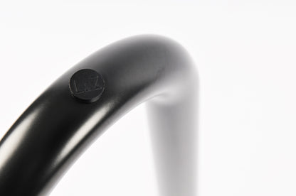 Gros plan sur patin tréteau noir