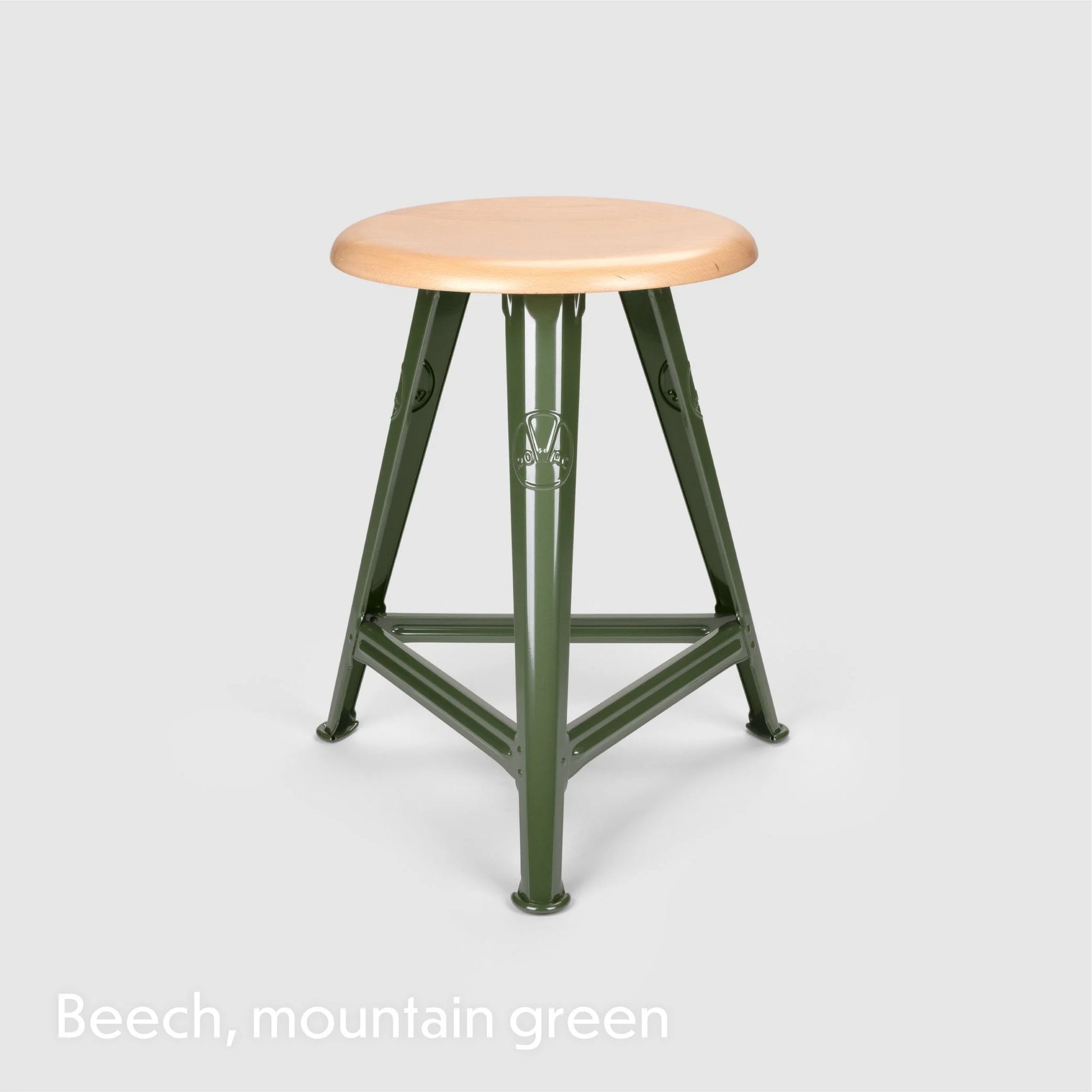Stool Rowac Schemel 50 cm vue 1 — steel riveté wood — industrial | Antifer