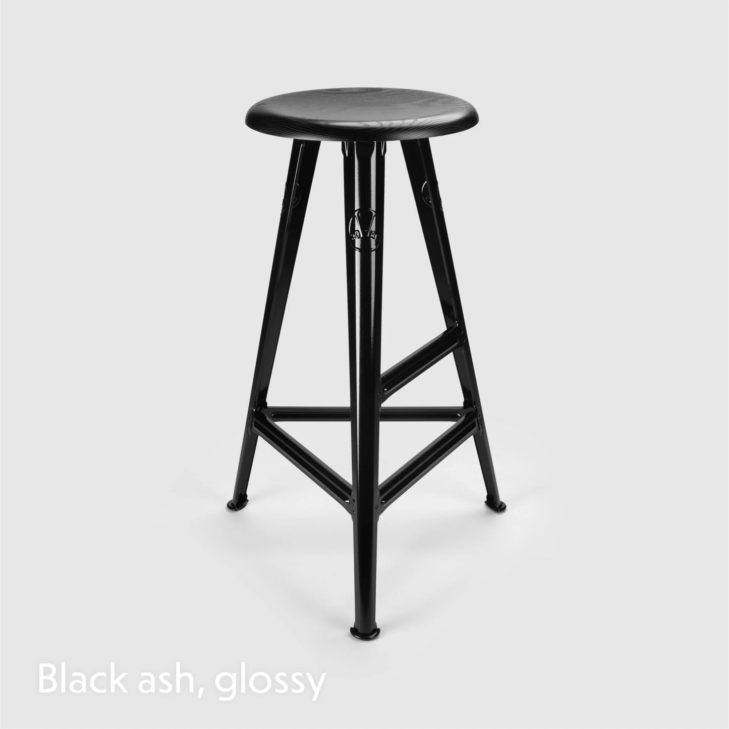 High stool Rowac Schemel 75 cm black brillant seat frêne teinté black — catalog view — Antifer