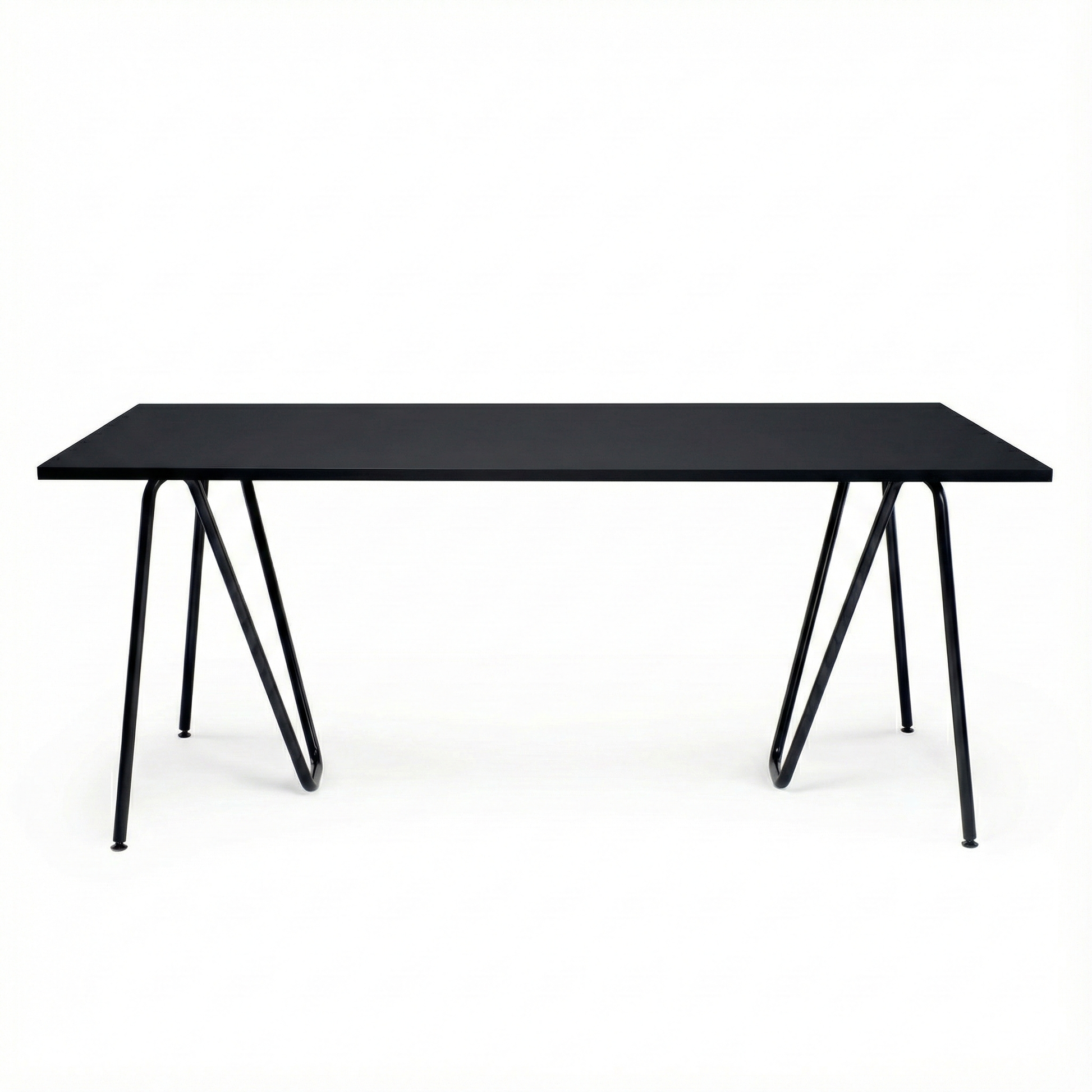 Plateau noir  avecPaire de tréteaux Sinus en acier courbé design minimaliste. Couleur noire