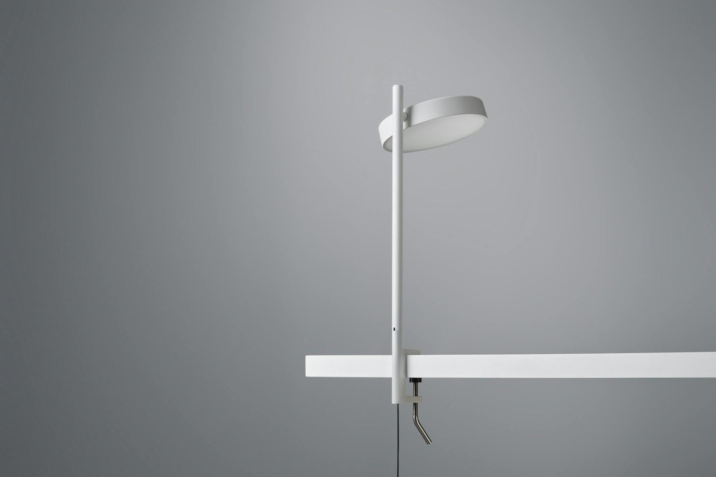 Lampe w242 Pastille – Lampe à Poser – Aluminium. Wästberg