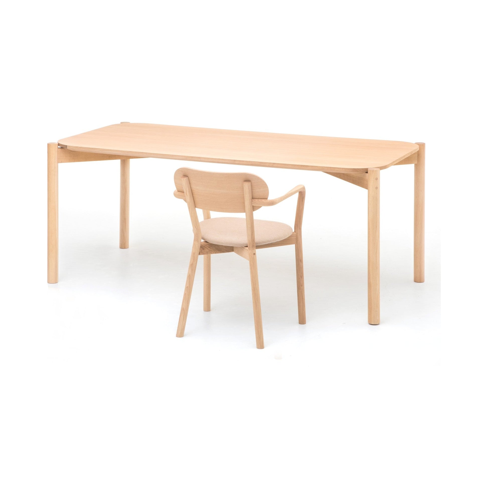 Castor Table 180 — Karimoku New Standard
