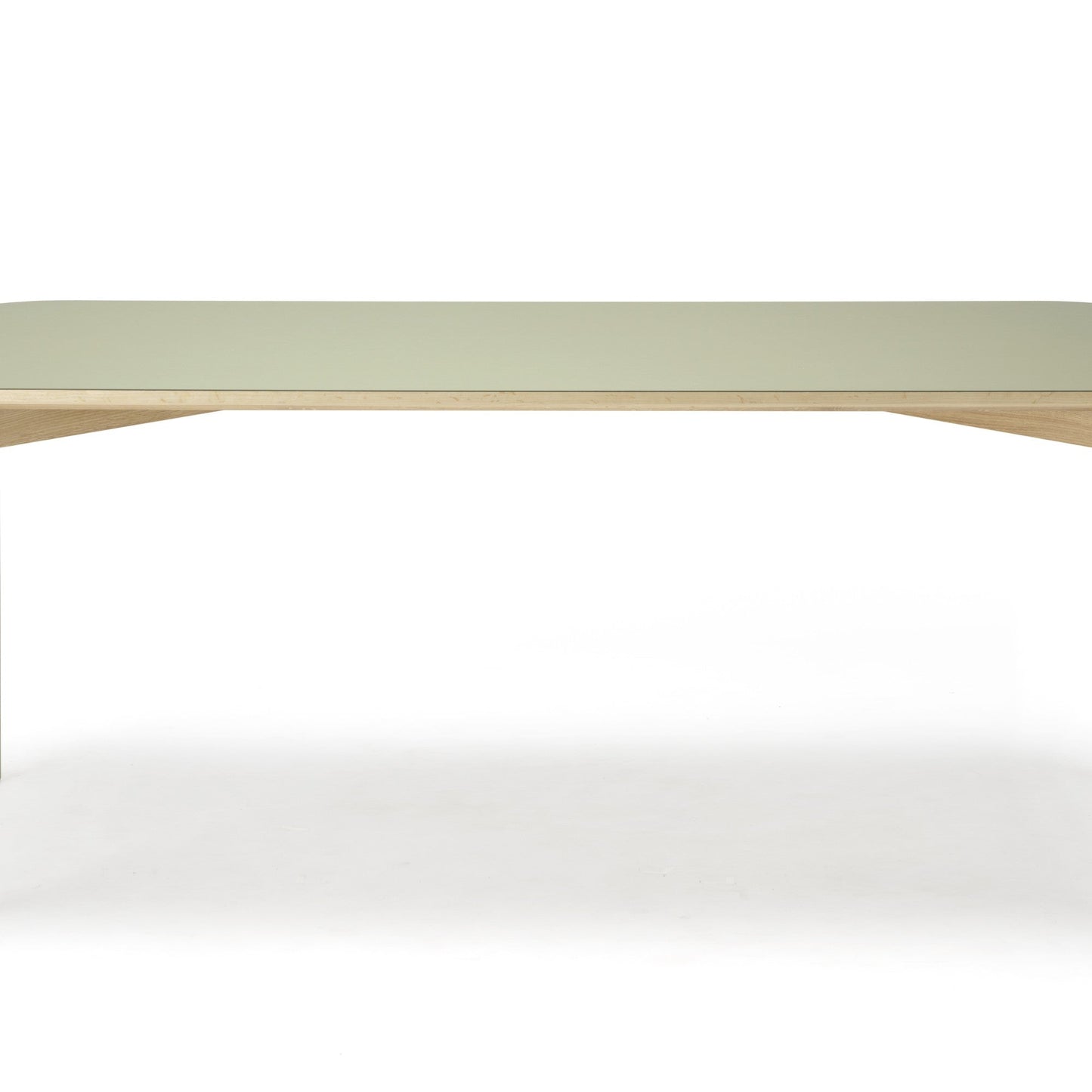 Castor Table 180 — Karimoku New Standard