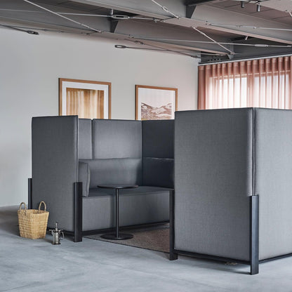 castor lobby sofa en situation — Karimoku New Standard