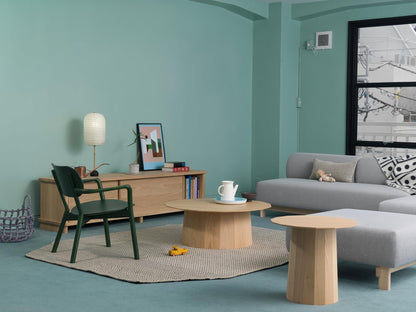 colour wood armchair en situation — Karimoku New Standard