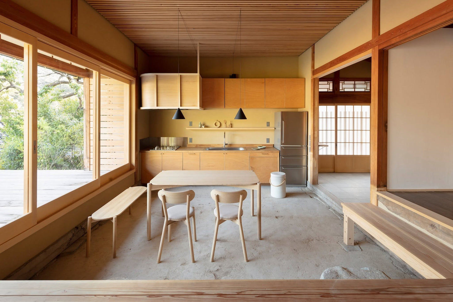 polar chair en situation — Karimoku New Standard