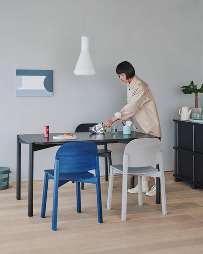 colour wood sidechair en situation — Karimoku New Standard