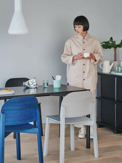 polar chair en situation — Karimoku New Standard