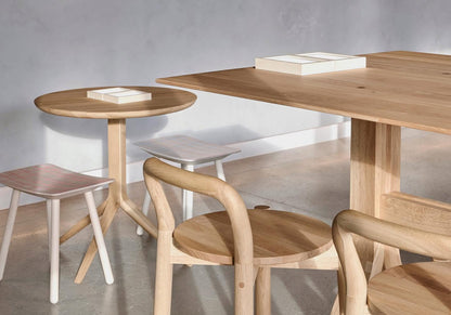 scout bistro table en situation — Karimoku New Standard