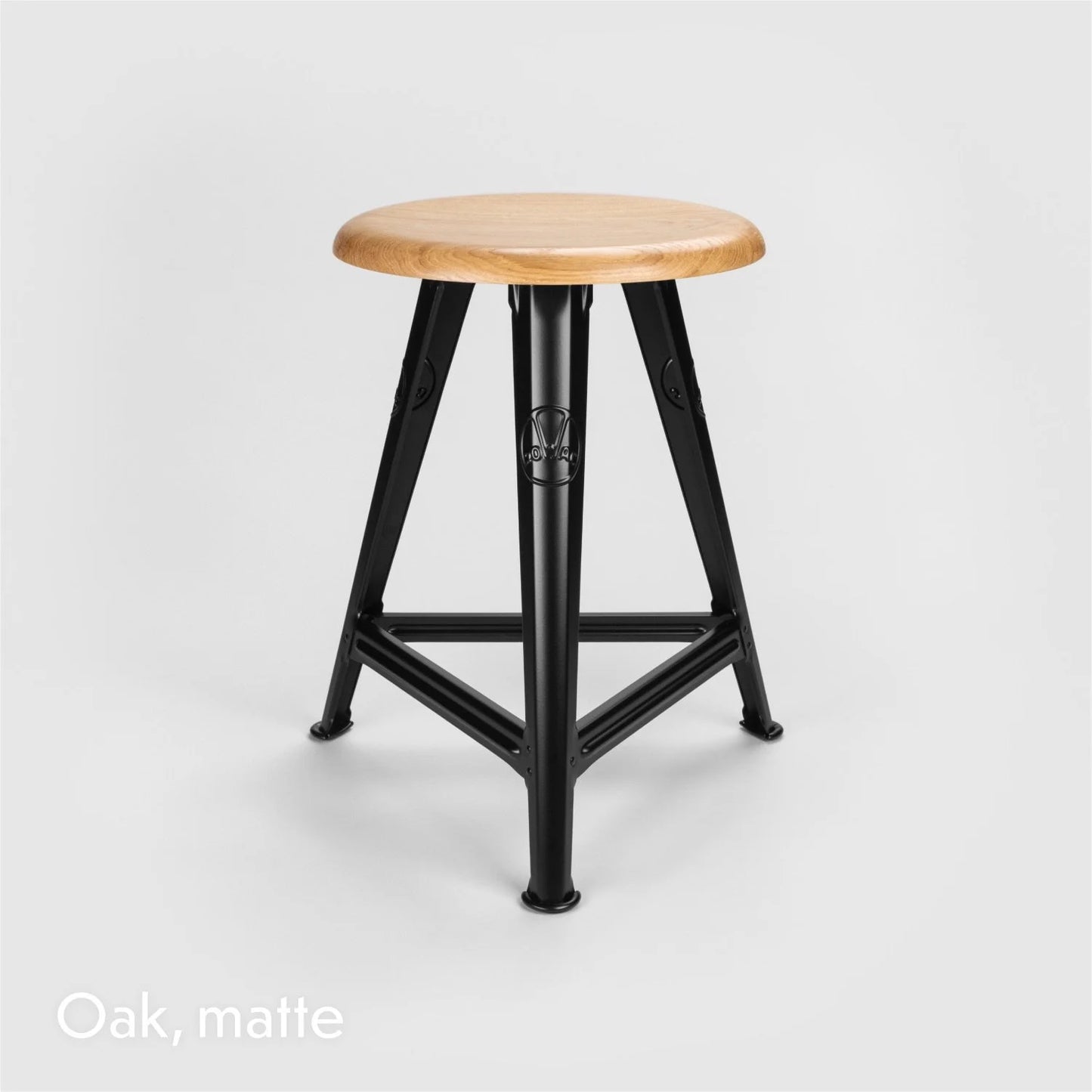 Échantillon of finish chêne mat — Stool Rowac Schemel | Antifer
