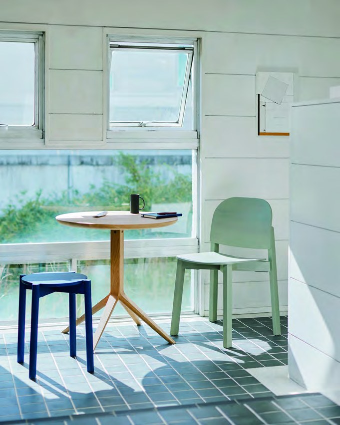 Scout Bistro Table — mise en situation