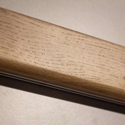 Variand V01 wall rail in situ — oak — Variand design | Antifer
