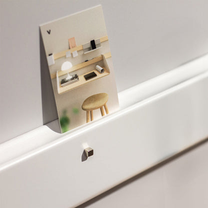 Variand V04 magnet rail in situ — white — Variand design | Antifer